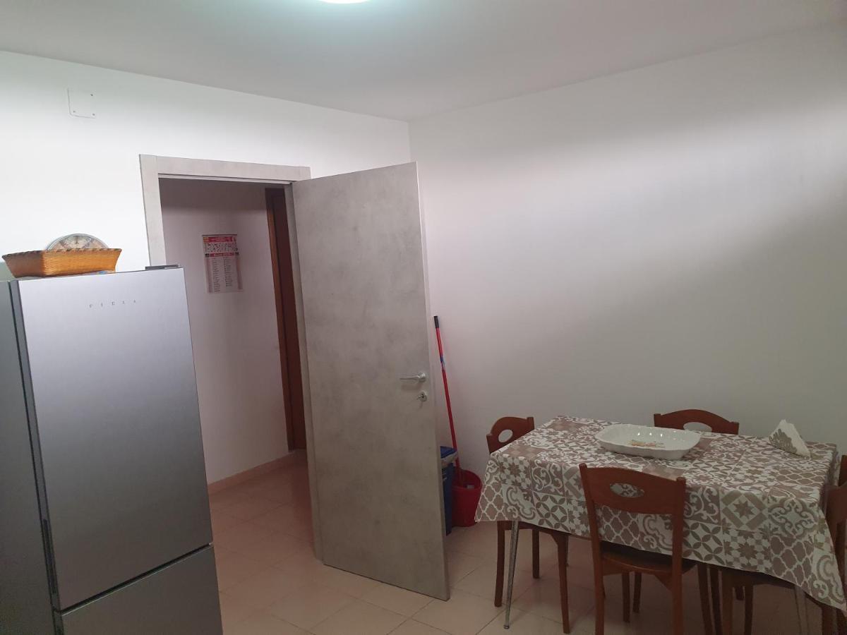 Casa Vacanza Nonna Lina Розолини Экстерьер фото